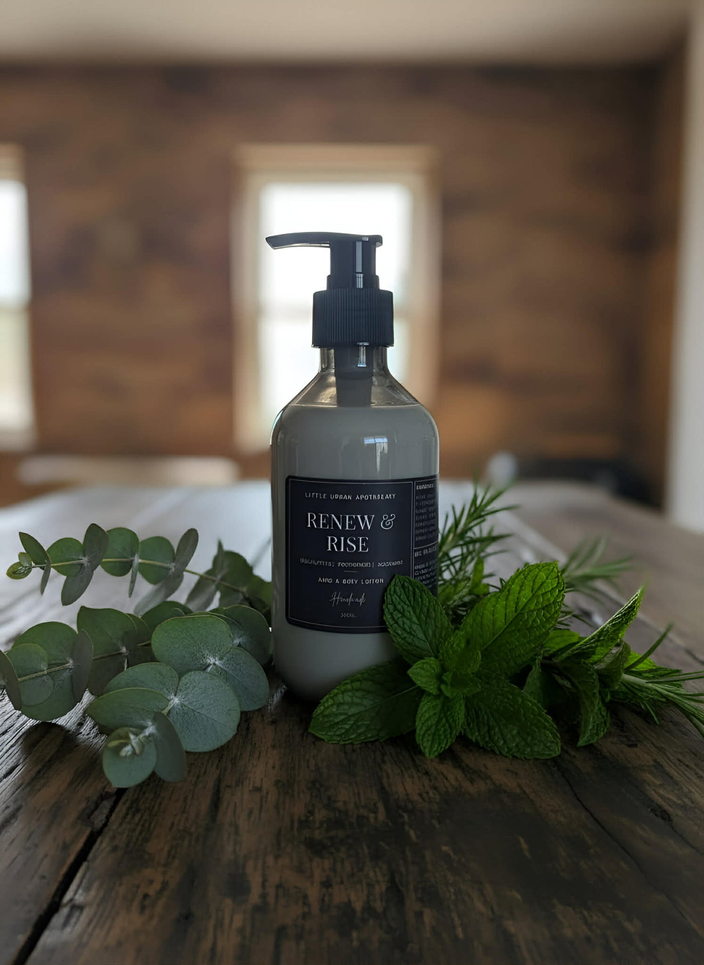 NEW - HAND & BODY LOTION - RENEW & RISE