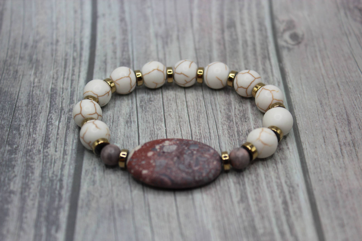 "NEW" BRACELET - WHITE HOWLITE & TERRA ROSA JASPER