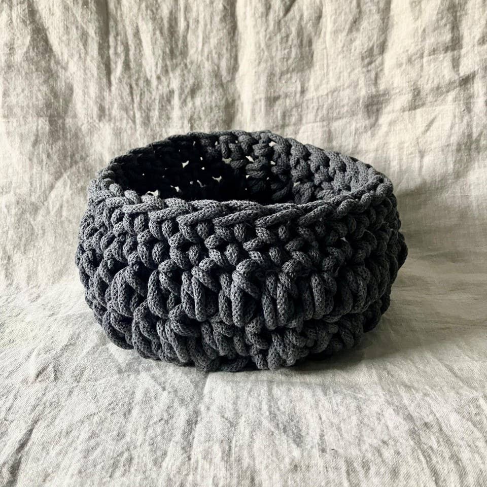 "NEW" ROPE BOWL - HANDMADE CROCHETED - Recycled Cotton - Dark Grey