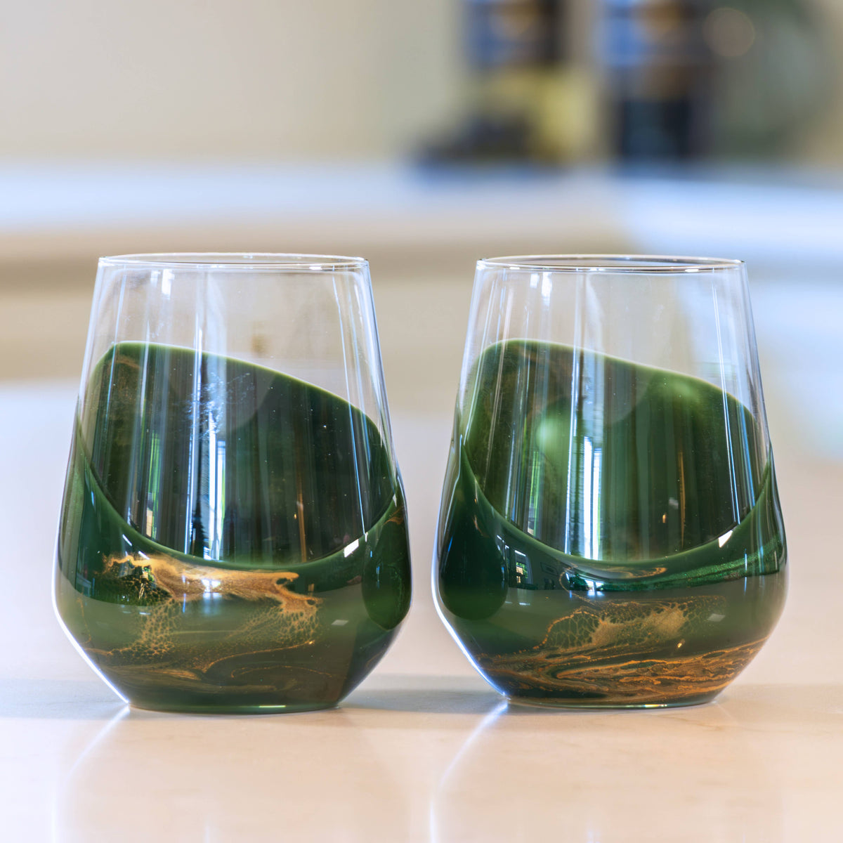 Jade Green – Christmas Inspired 15 oz Wine Glass Tumbler