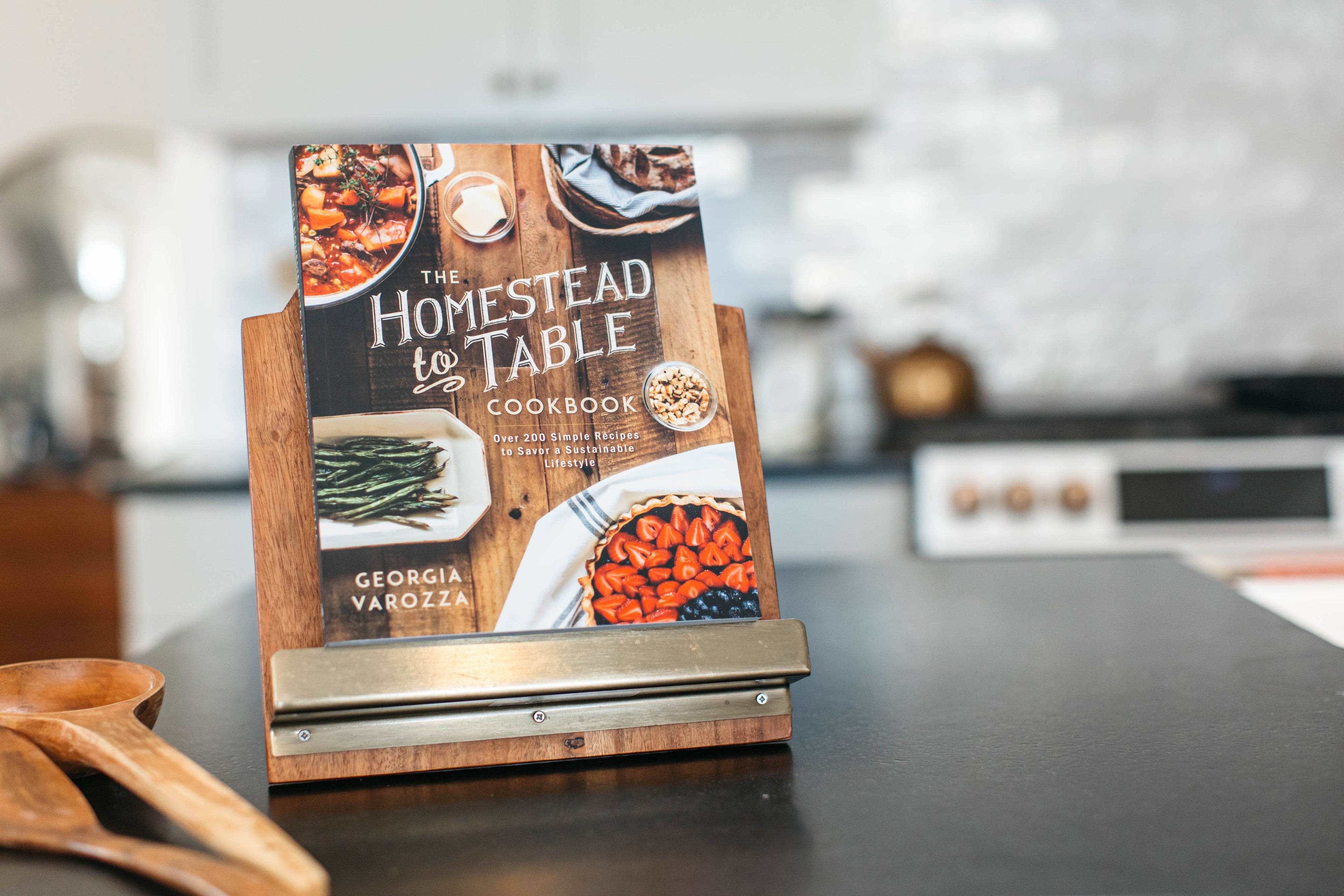 THE HOMESTEAD to TABLE - Over 200 Simple Recipes