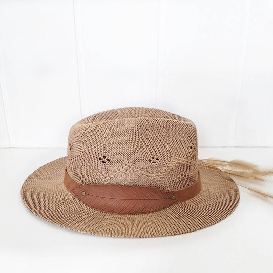 "NEW" FEDORA HAT - BOHO WOVEN With Hand-Carved Caramel Leather Feather Band