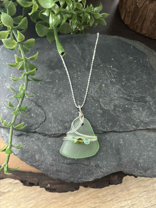 "NEW" NECKLACE - PENDANT RECYCLED GLASS - Spring Green with Swarovski Accents