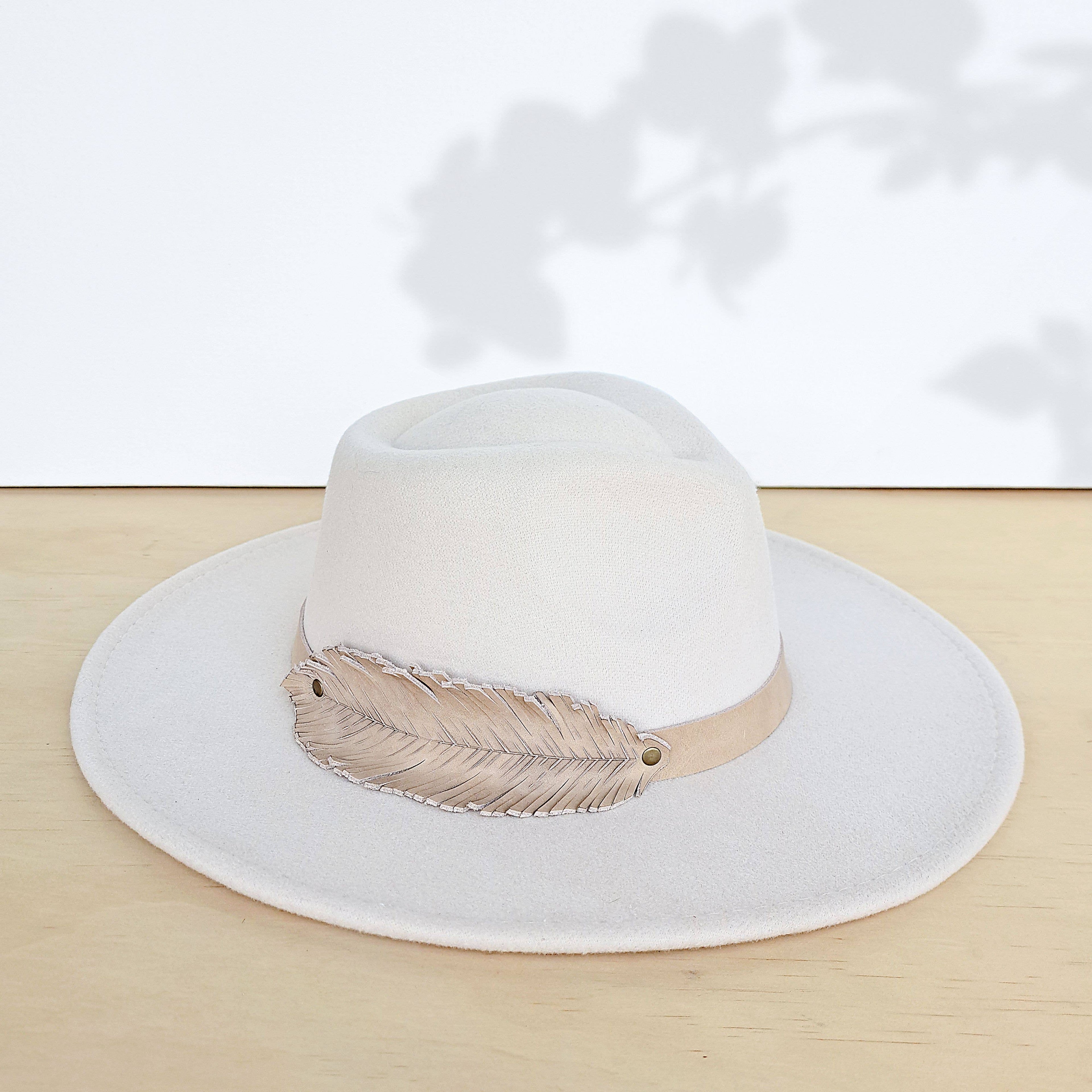 "NEW" Women's Wide Brim Felt Fedora Hat with Leather Hat Band