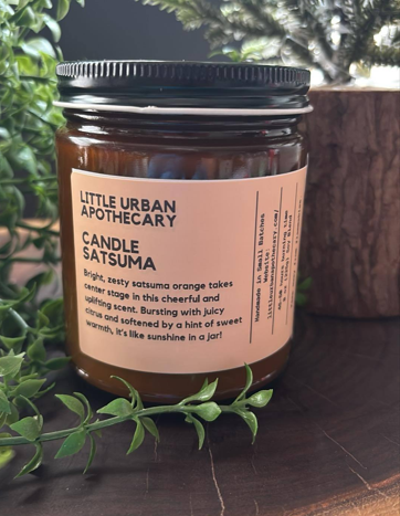 "NEW" - CANDLE - SOY - SATSUMA - WOODEN WICK
