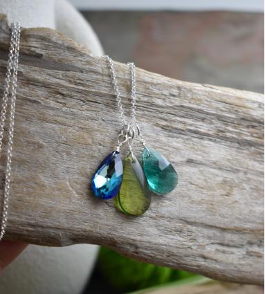 "NEW" NECKLACE - TRIPLE DROP CHARM - Swarovski Crystal & Czech Glass