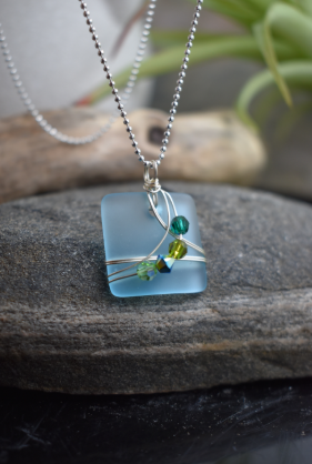 "NEW" NECKLACE - WRAPPED SQUARE SEA GLASS & SWAROVSKI CRYSTALS