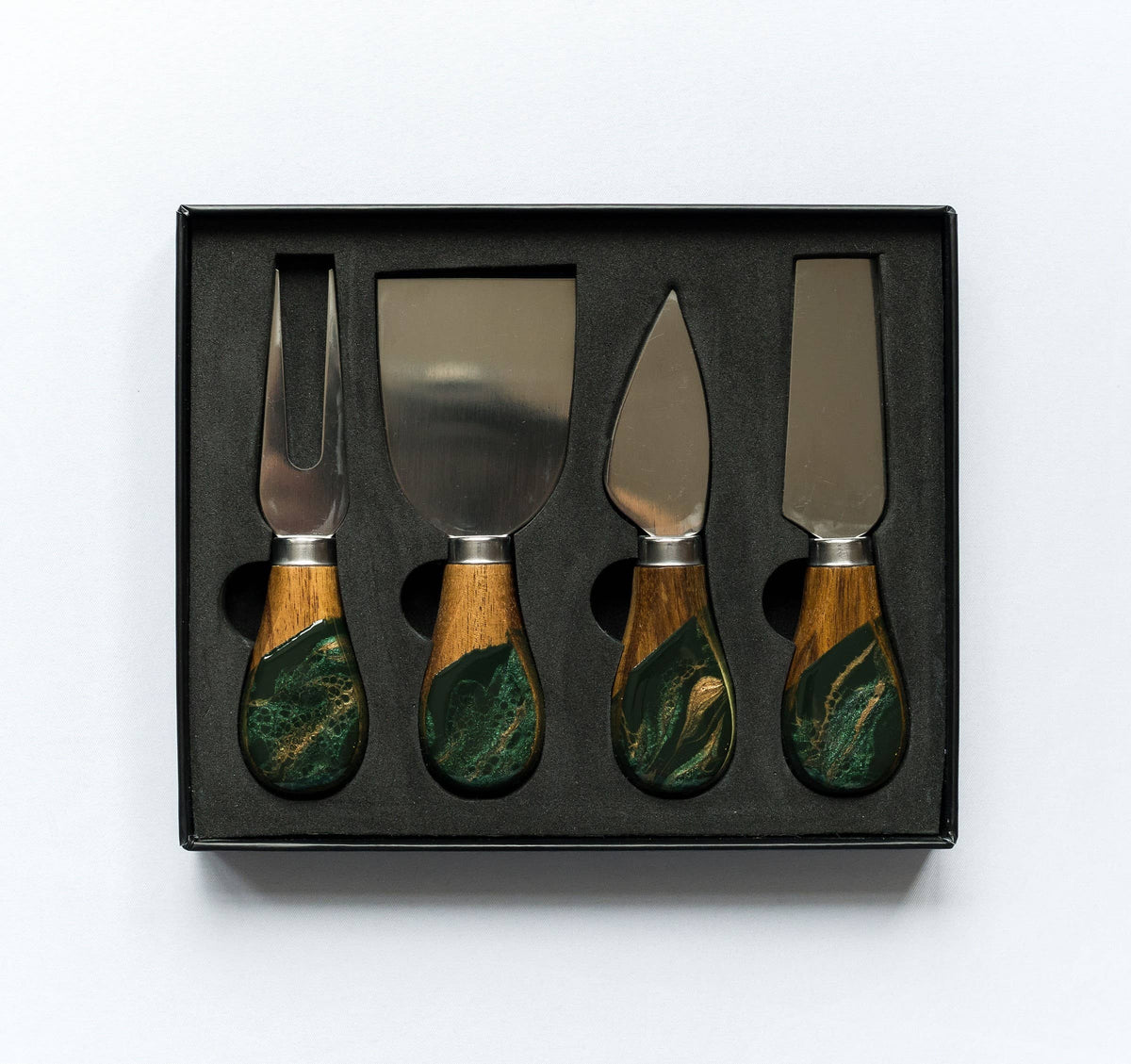 "Jade" Christmas Inspired - Resin-Accented 4-Piece Cheese Knife Set